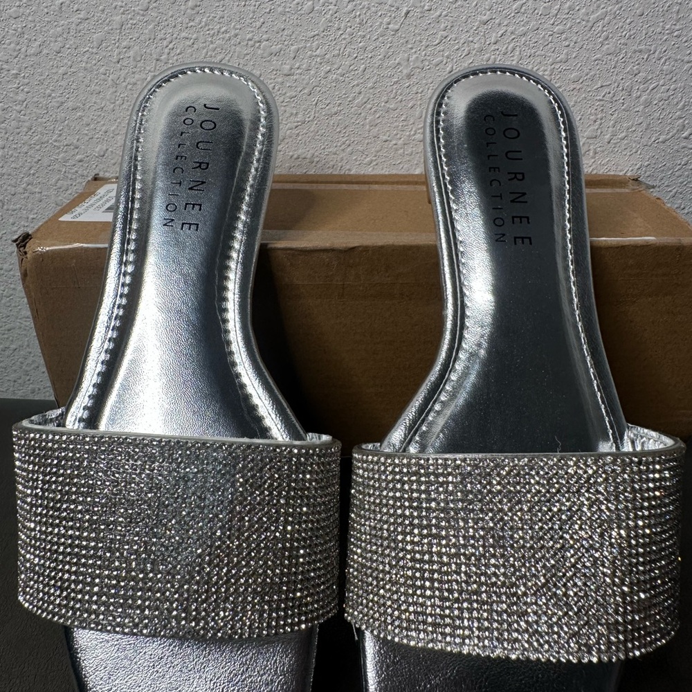 Journee Collection Women's Glittering Silver Mules